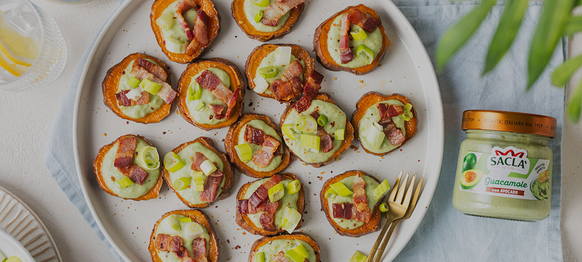 Guacamole bites